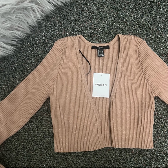 FOREVER 21 Nude Beige Tan Camel Cropped Ribbed Cardigan Sweater Top Shirt Sz M - Picture 10 of 16
